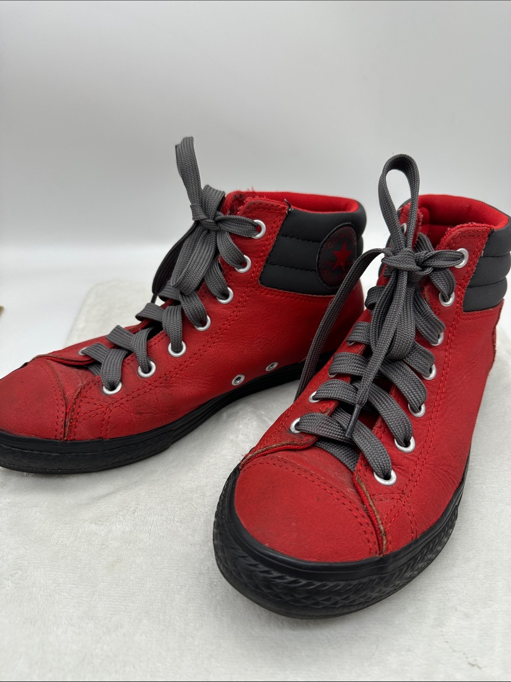 Converse Kids High-Top Chuck Taylor All Star Street Mid Sneakers in Red and Gray